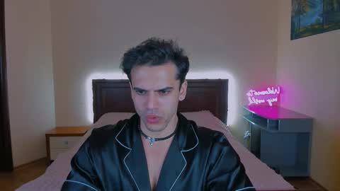 Aladdin online show from March 2026 12:04:01 AM