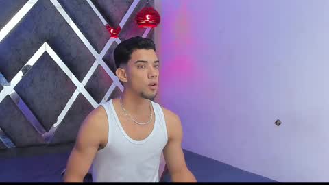 Snapshot of prince_arthur77 chatting on January 2025 01:28:01 PM prince_arthur77 online show from January 2025 01:28:01 PM