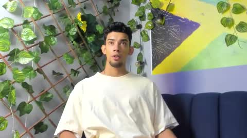 Snapshot of prince_arthur77 chatting on October 2025 01:18:01 PM prince_arthur77 online show from October 2025 01:18:01 PM