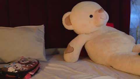 PRINCEPOPPY  online show from November 2025 08:43:01 PM