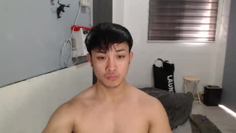 Prince Adrian online show from November 2025 05:41:01 AM