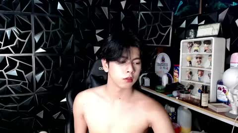 princecalix online show from April 2026 03:06:01 PM