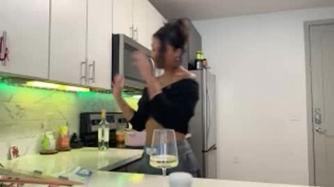 Snapshot of princess_cece chatting on November 2025 07:25:02 PM Cece NEXT LIVESTREAM -- DEC. 4th 7 PM CST online show from November 2025 07:25:02 PM