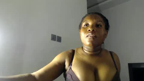 Karina online show from April 2026 08:35:02 PM