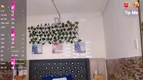 Princess Martinez online show from October 2025 04:42:02 PM