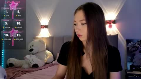 Princess Diana online show from September 2025 06:41:02 PM