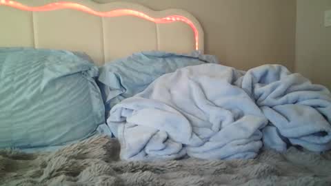 Tiffany online show from March 2026 09:26:02 PM