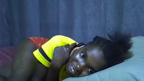 princess_scovia online show from December 2025 06:49:01 PM