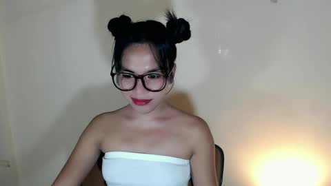 Snapshot of princess_yurie chatting on March 2025 11:20:02 PM Yurie online show from March 2025 11:20:02 PM