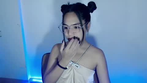 Yurie online show from November 2025 09:19:02 AM