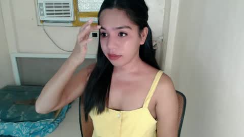 Snapshot of princess_yurie chatting on June 2026 12:04:01 AM Yurie online show from June 2026 12:04:01 AM