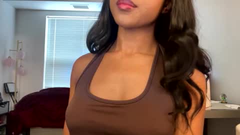 Princess Aleah online show from November 2025 05:24:01 PM