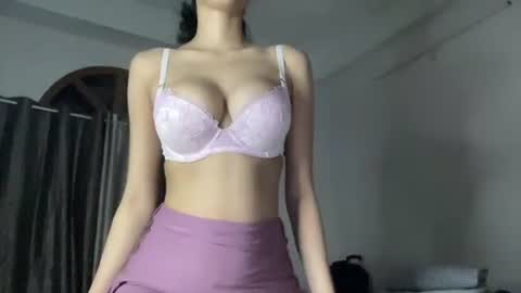 Snapshot of princessjasmineoxo chatting on October 2025 08:42:02 PM princessjasmineoxo online show from October 2025 08:42:02 PM