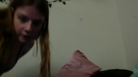 princesssnowflk84 online show from June 2026 08:31:02 PM