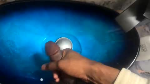 Trevon online show from November 2025 04:40:02 PM