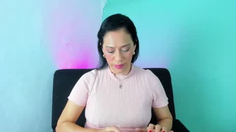 PriscilaSmiith online show from June 2026 04:08:02 PM