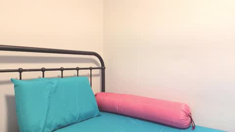 PrittiDitti online show from November 2025 02:00:02 AM