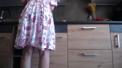 Space online show from September 2025 08:26:01 AM