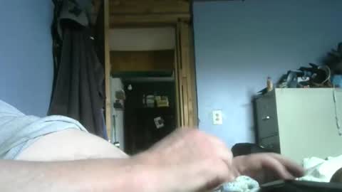 Snapshot of privatefuckit chatting on April 2026 08:14:02 PM privatefuckit online show from April 2026 08:14:02 PM