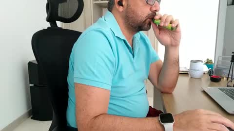 Snapshot of professional_manbd chatting on September 2025 03:47:02 PM Professional manBD online show from September 2025 03:47:02 PM