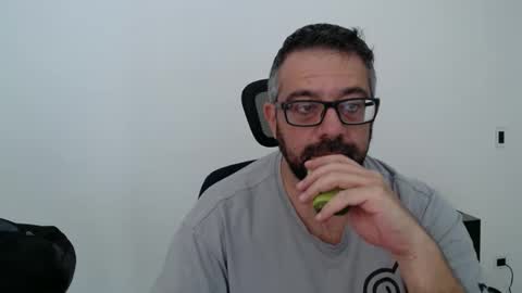 Snapshot of professional_manbd chatting on September 2025 03:50:02 PM Professional manBD online show from September 2025 03:50:02 PM