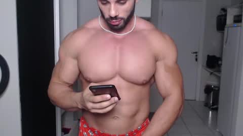 promuscles4u online show from December 2024 11:06:02 PM