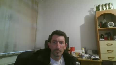 Mariusz online show from January 2025 03:25:02 PM