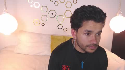 Adris  Juan online show from December 2025 04:07:02 AM