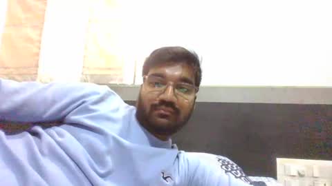 Snapshot of ptl1711 chatting on December 2024 07:17:01 AM ptl1711 online show from December 2024 07:17:01 AM