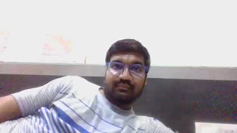 Snapshot of ptl1711 chatting on October 2025 09:28:02 AM ptl1711 online show from October 2025 09:28:02 AM