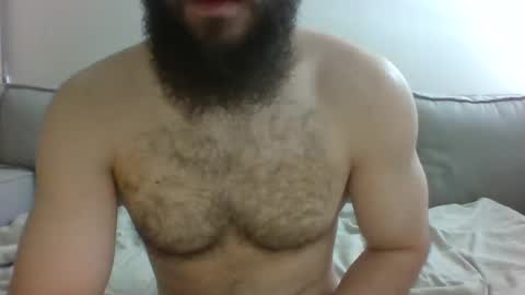Snapshot of public_toy_95 chatting on March 2025 01:07:01 PM Mickey online show from March 2025 01:07:01 PM