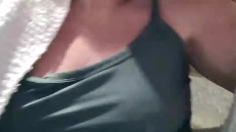 Snapshot of puddleslut420 chatting on November 2025 10:31:01 AM Puddles online show from November 2025 10:31:01 AM