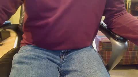 pulltoy1 online show from December 2024 08:39:01 PM