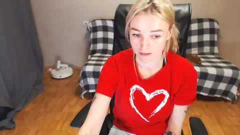 Polly online show from December 2024 03:26:01 PM