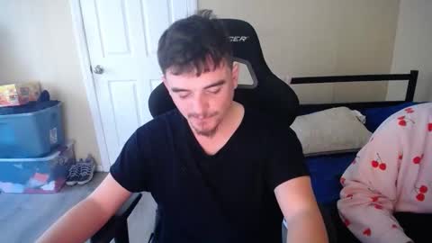 pumpkin_smash69 online show from November 2025 04:47:01 PM