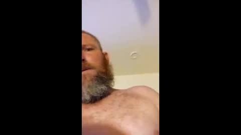 punkrockb1987 online show from April 2026 01:09:02 PM