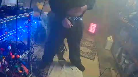 punkrunr083 online show from February 2025 07:55:02 AM