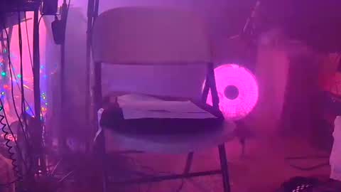 punkrunr083 online show from November 2025 08:56:01 AM