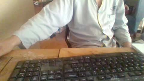 pup_y online show from October 2025 08:59:01 AM