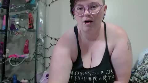Snapshot of pupghostt chatting on April 2026 11:51:02 AM PupGhostt online show from April 2026 11:51:02 AM