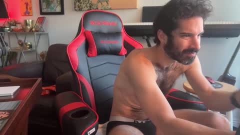 Pup Scritch online show from February 2026 07:43:01 PM