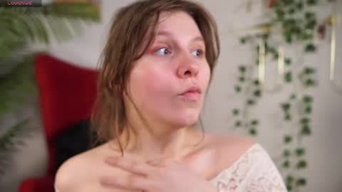 constant schedule Wednesday  Friday  Saturday  Sunday  The Rosemarie online show from April 2026 05:29:01 AM