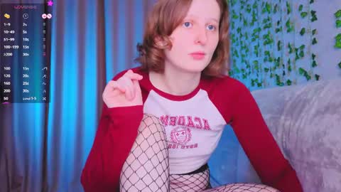 Snapshot of pure_s1n chatting on July 2026 09:47:01 AM Coralina online show from July 2026 09:47:01 AM