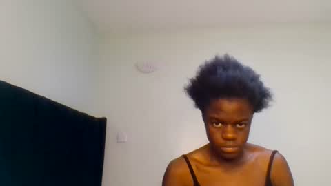 Snapshot of purple_honey2 chatting on June 2026 10:31:02 AM Honey online show from June 2026 10:31:02 AM