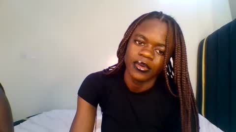 Snapshot of purple_honey2 chatting on July 2026 06:12:01 PM Honey online show from July 2026 06:12:01 PM