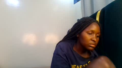 Snapshot of purple_honey2 chatting on July 2026 04:31:02 PM Honey online show from July 2026 04:31:02 PM
