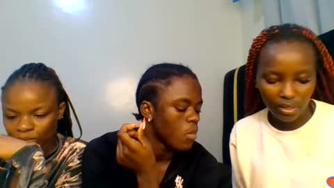 Snapshot of purple_honey2 chatting on July 2026 03:57:02 AM Honey online show from July 2026 03:57:02 AM