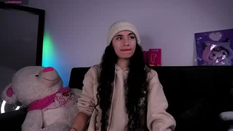 Alynn online show from July 2026 01:45:01 AM