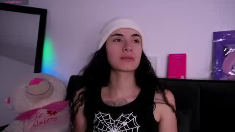 Alynn online show from July 2026 10:57:02 PM