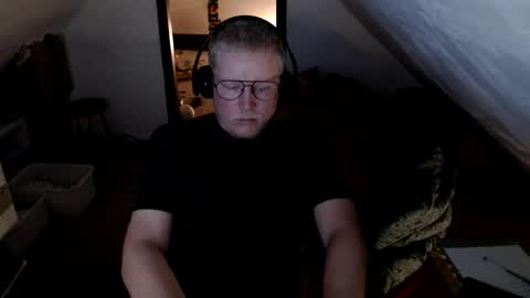 pussylovercb online show from June 2026 08:34:02 PM